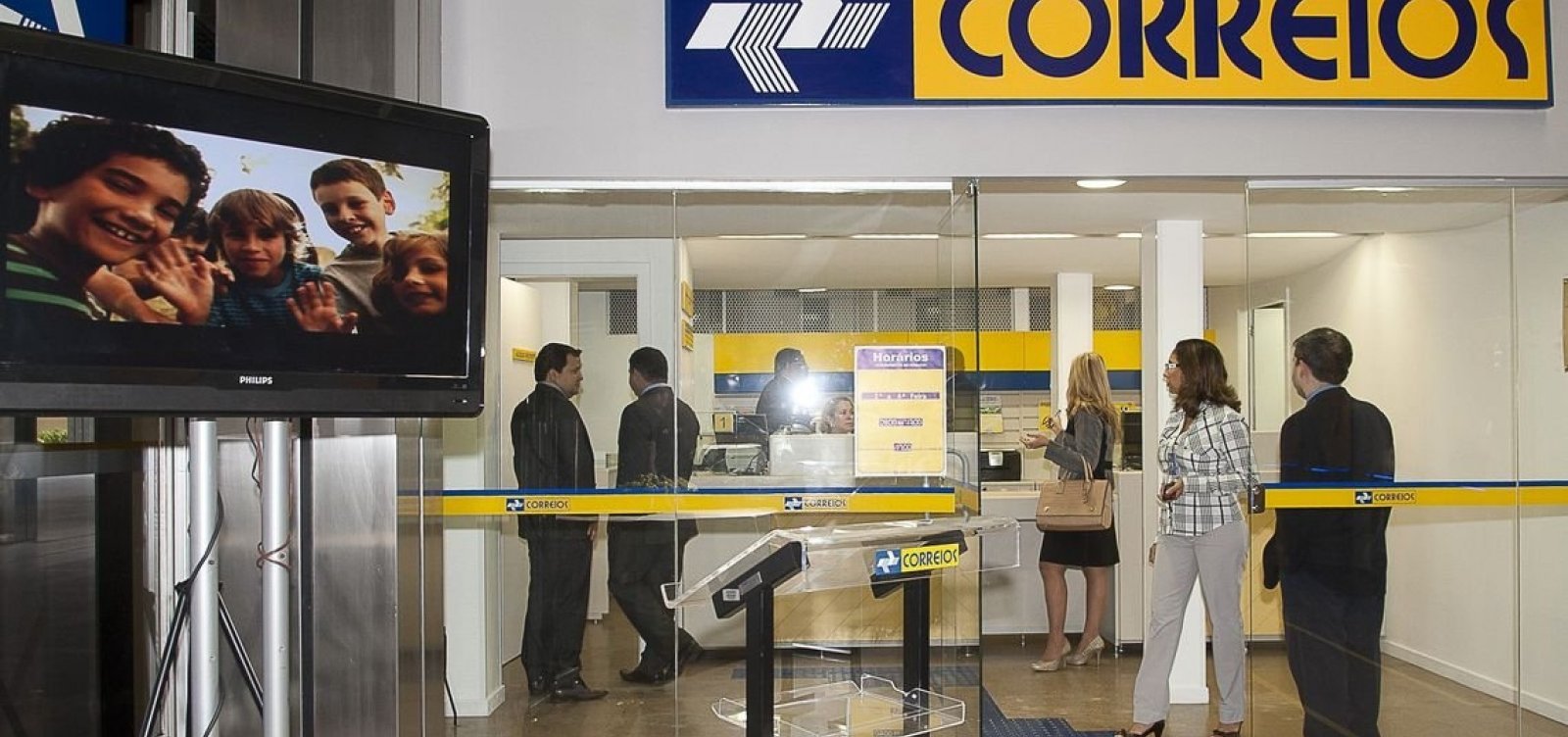 [Funcionários dos Correios ameaçam nova paralisação]