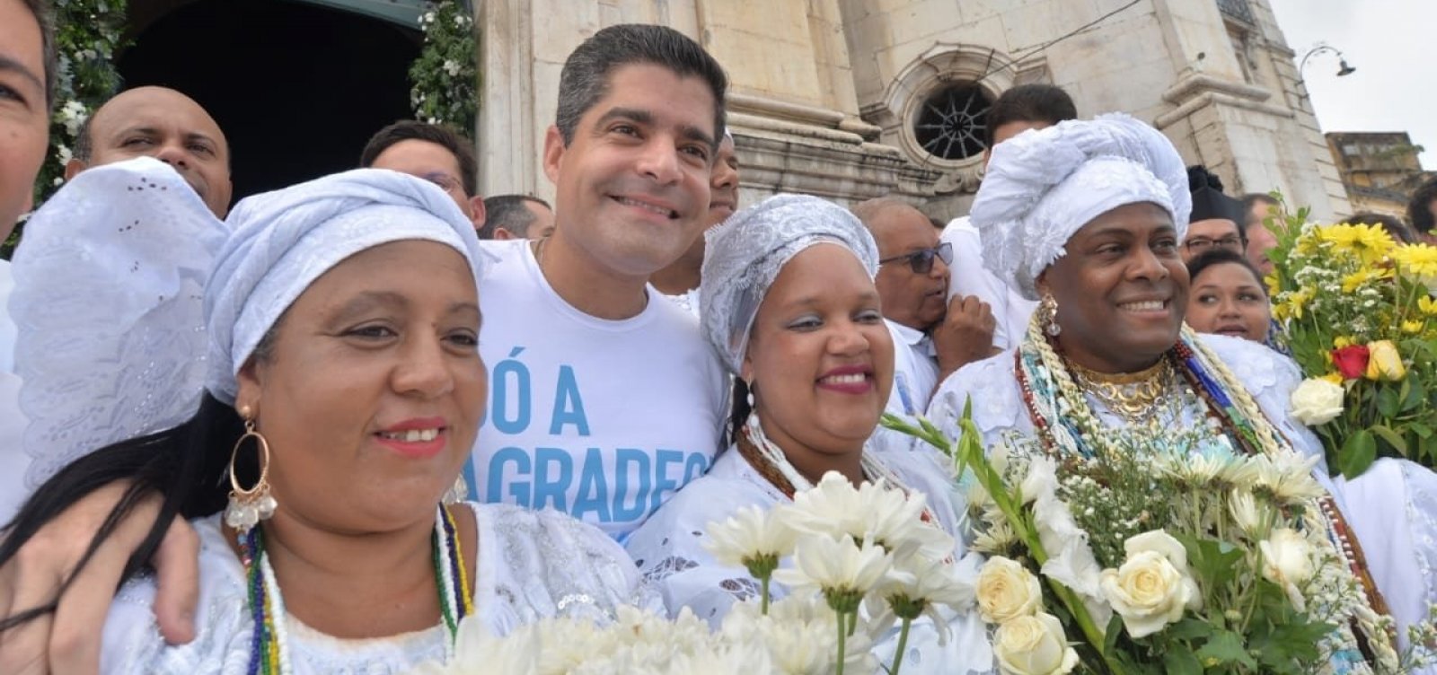 [ACM Neto celebra última Lavagem do Bonfim como prefeito de Salvador]