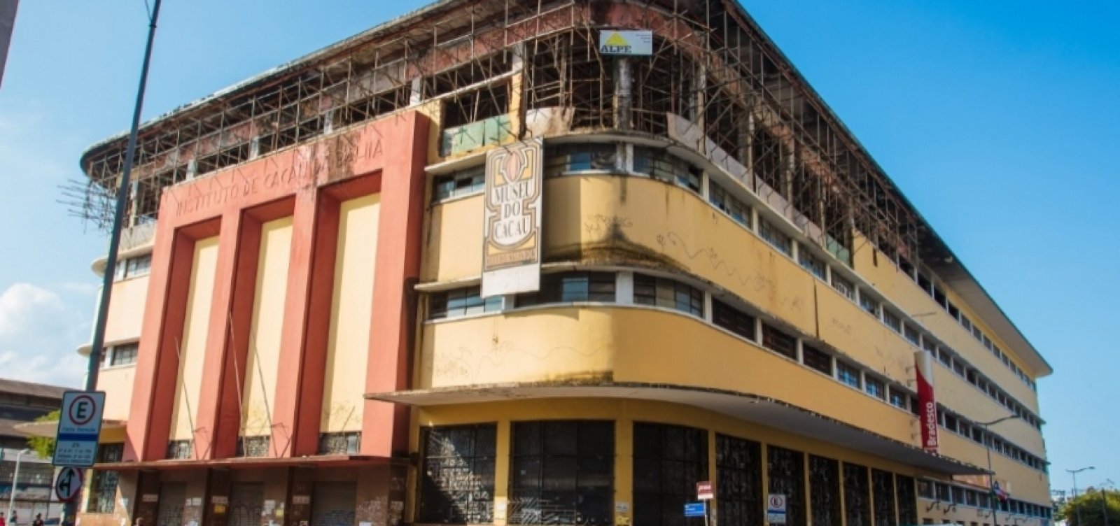 [Governo define que Centro de Convenções estadual será no antigo Instituto do Cacau]