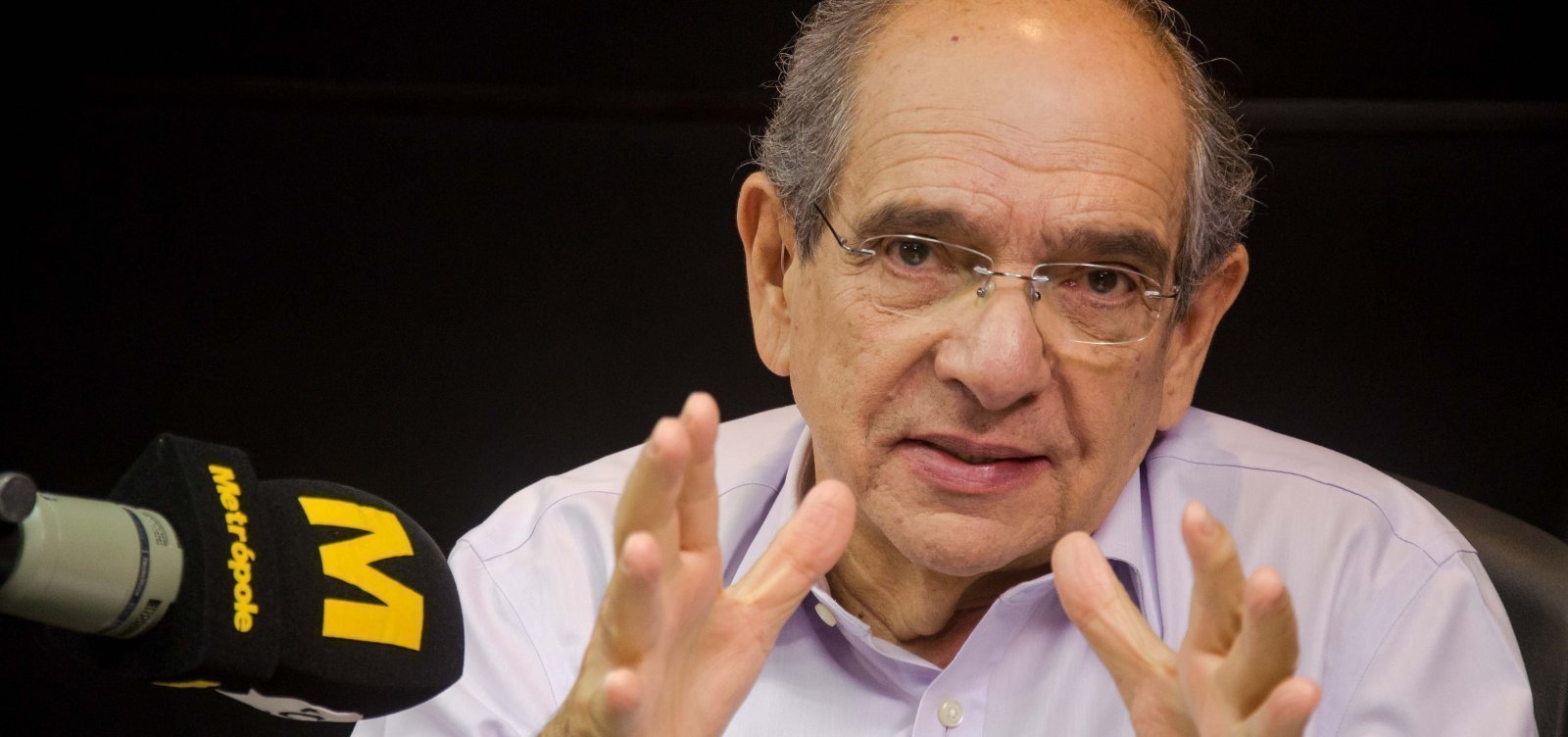 [MK critica grandes filas de emprego e por benefícios do INSS]