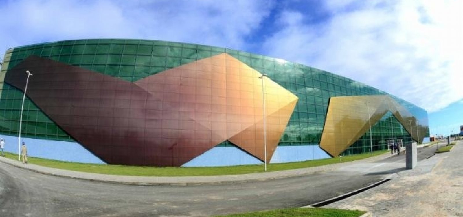 [Prefeitura inaugura hoje Centro de Convenções]