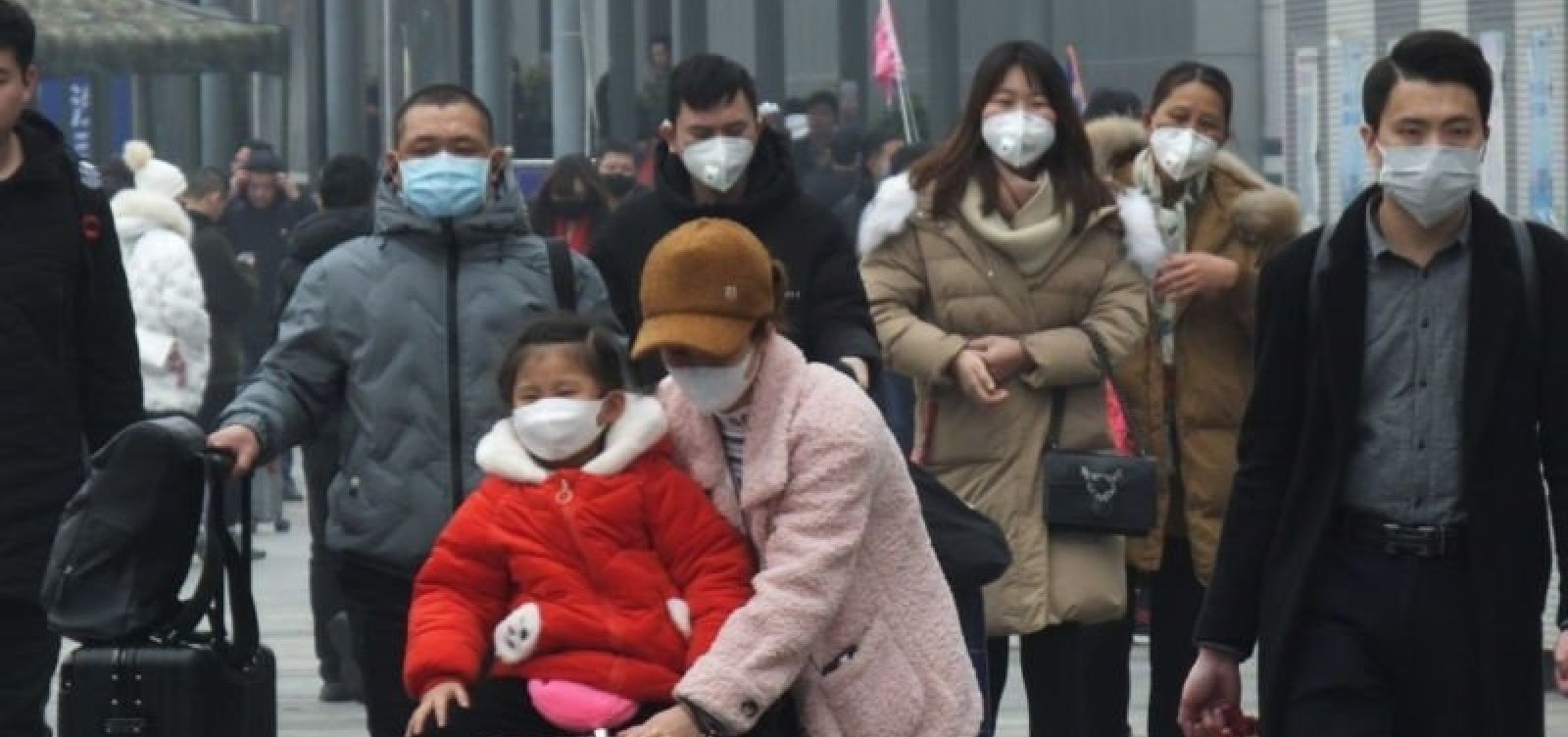 [OMS diz que coronavírus já infectou 7,8 mil pessoas na China]