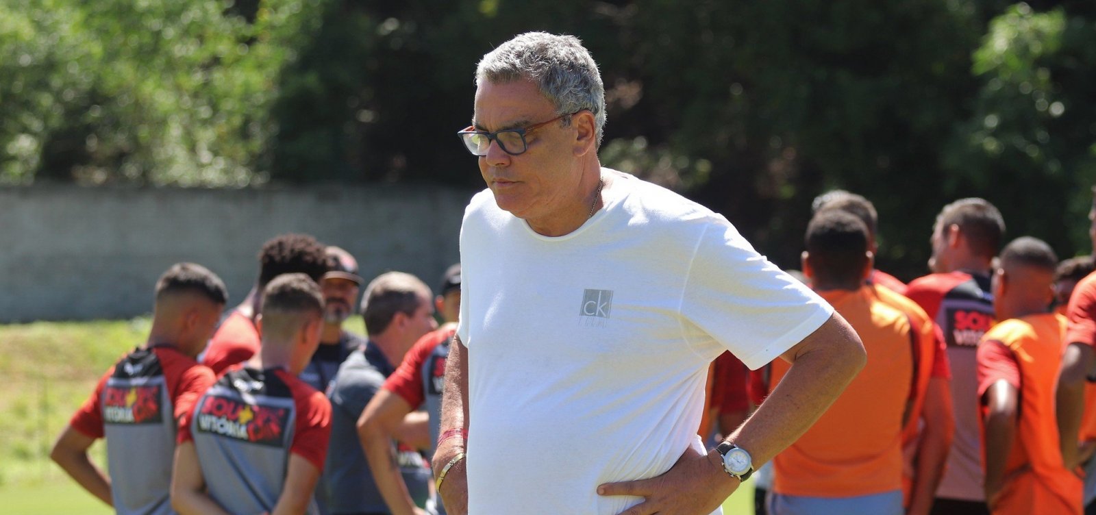[Procuradoria do TJD denuncia presidente do Vitória após ameaça a árbitros do Baianão]