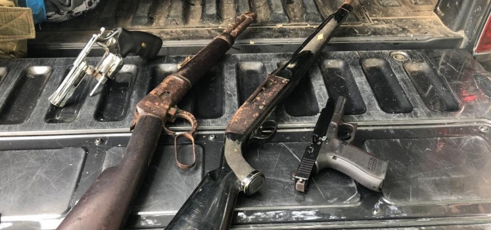 [Miliciano envolvido em morte de Marielle é localizado e morto por polícia baiana]