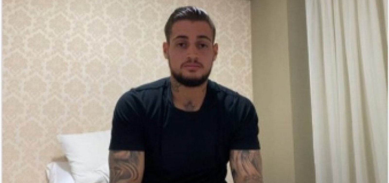 [Jean diz que violência contra a ex-mulher foi reação]