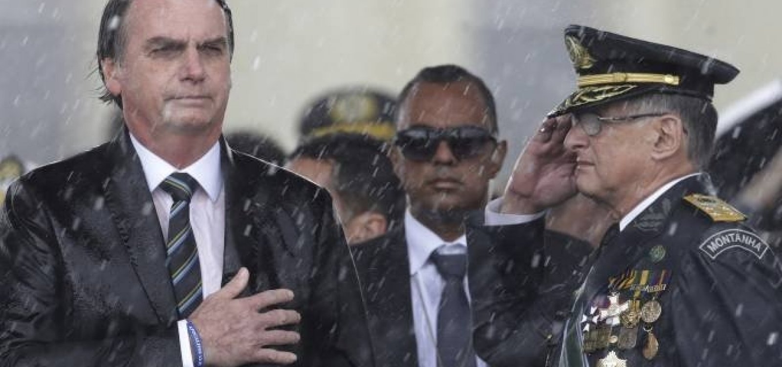 [Governo Bolsonaro nomeia militar para presidência do Inmetro]