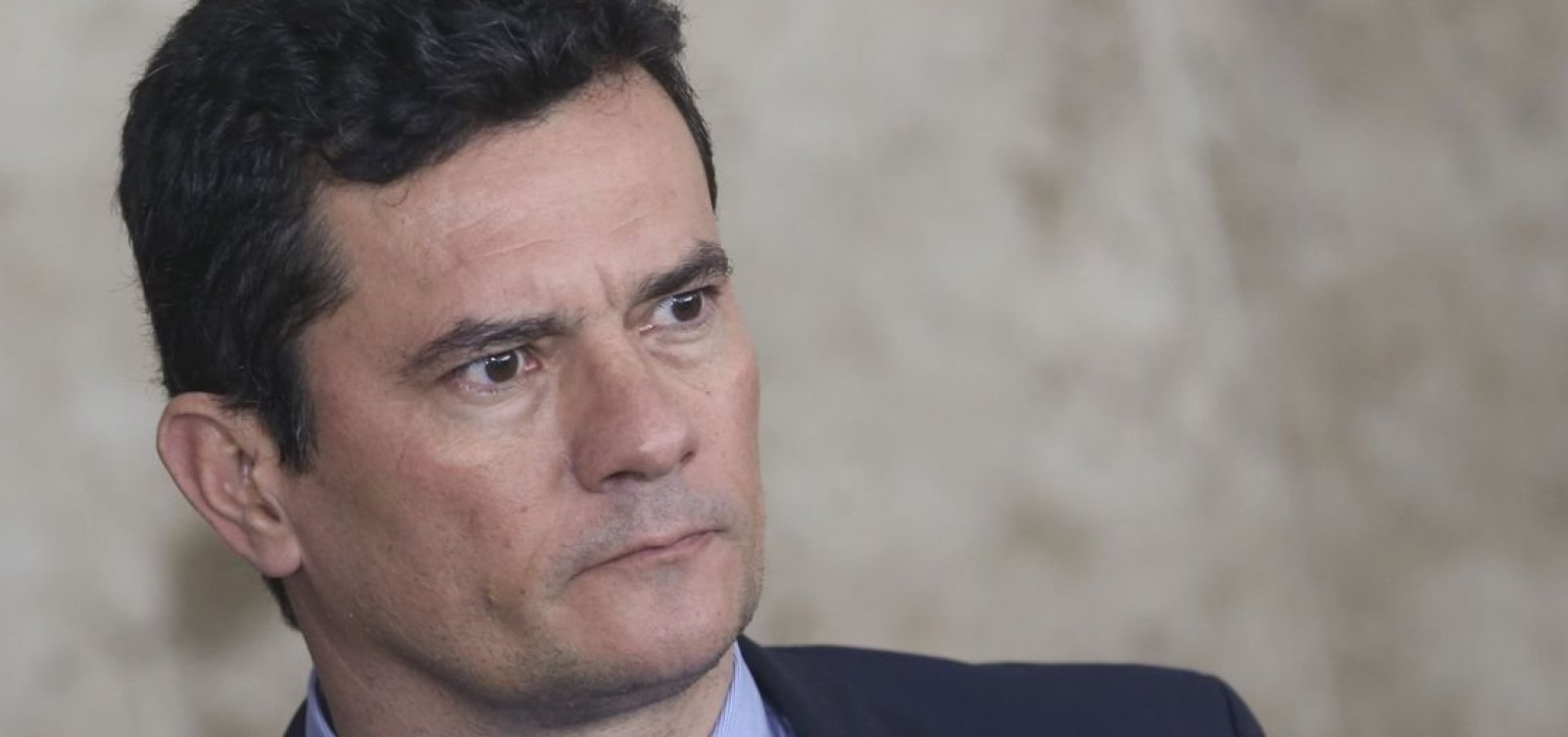 [Moro pede Lei de Segurança Nacional contra Lula ]