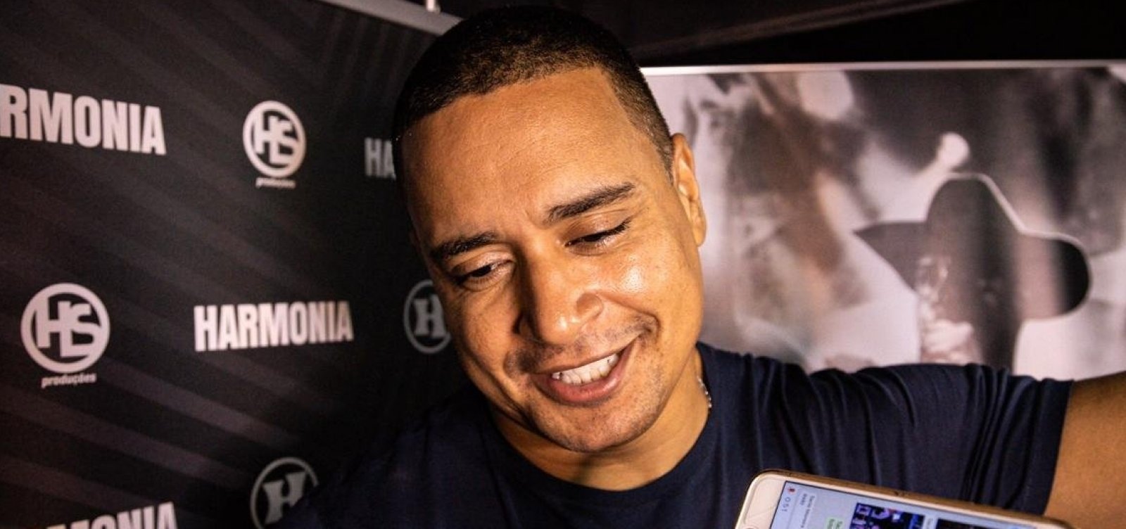 [Harmonia do Samba toca em Salvador até segunda-feira]