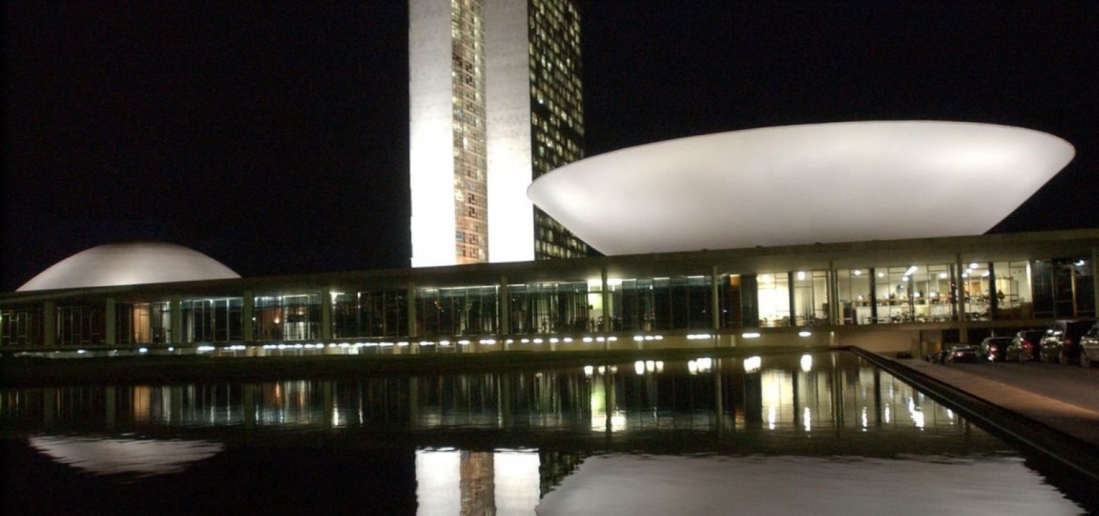 [Congresso Nacional pode analisar hoje veto de Bolsonaro a regras do orçamento impositivo]