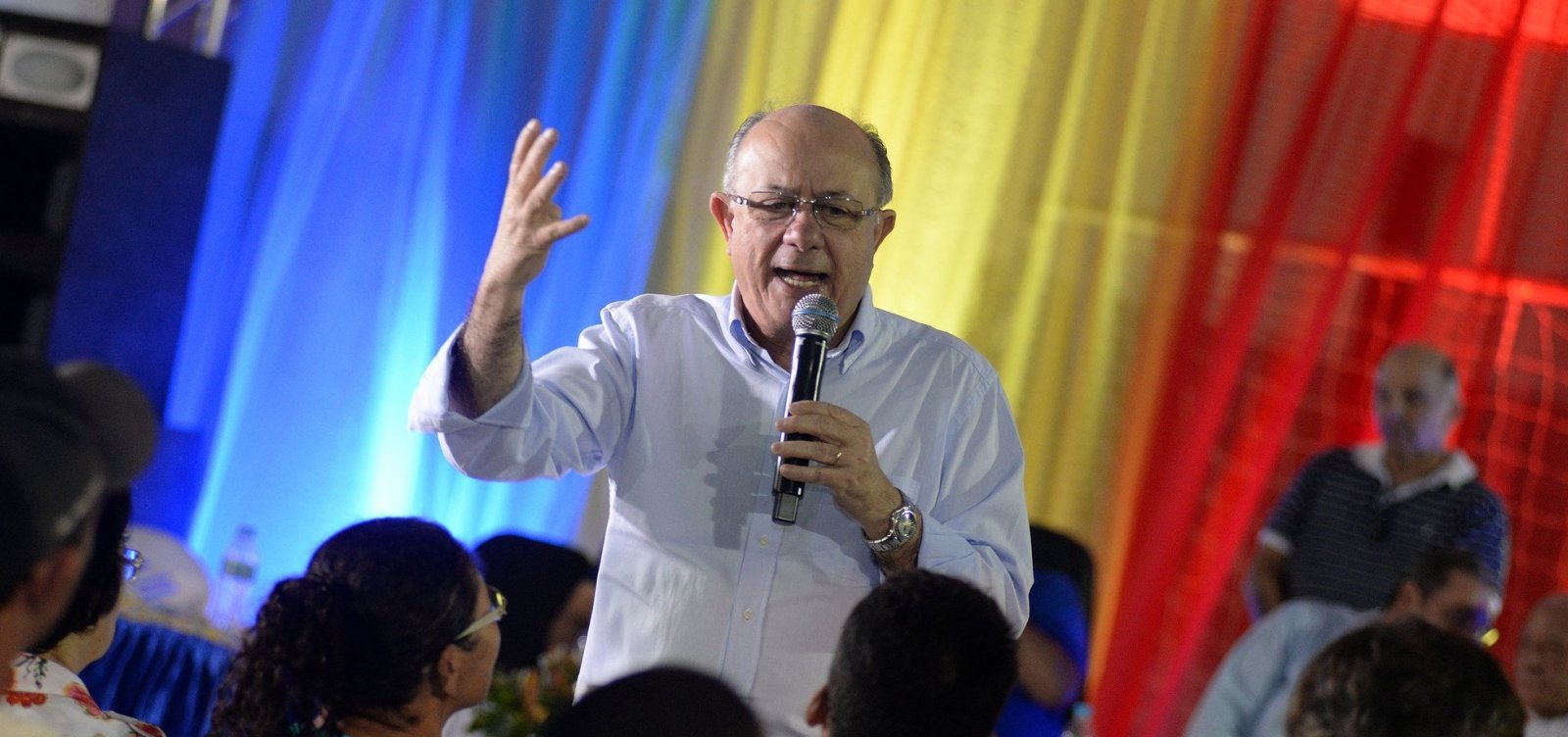 [Feira de Santana: Liminar bloqueia bens de José Ronaldo após suposta fraude em licitações ]