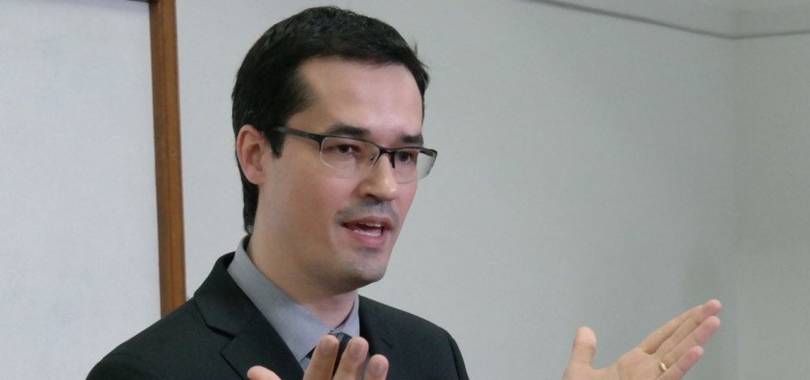 [Vaza Jato: Deltan tentou ocultar visita de procuradores americanos e do FBI]