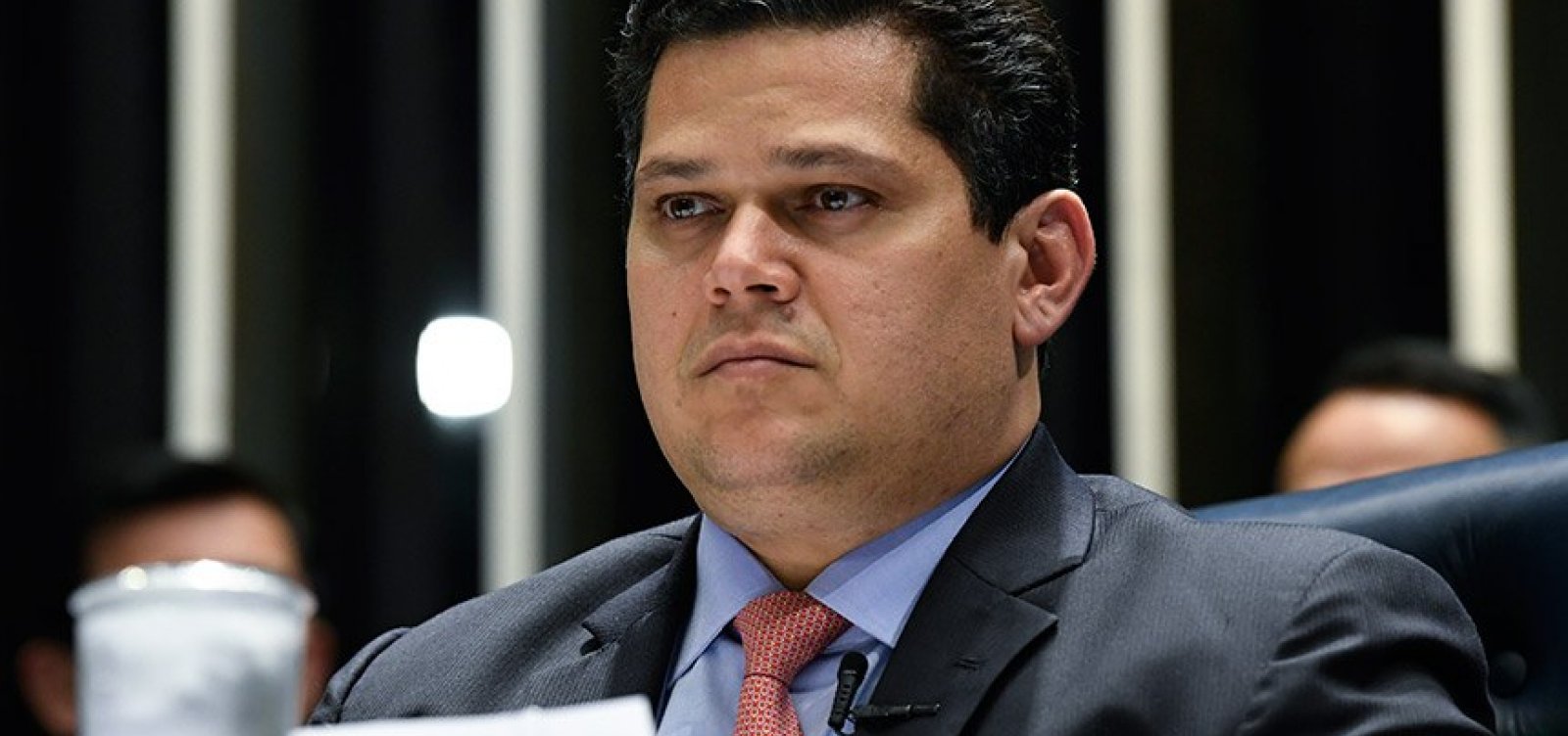 [Presidente do Senado, Davi Alcolumbre testa positivo para o coronavírus]