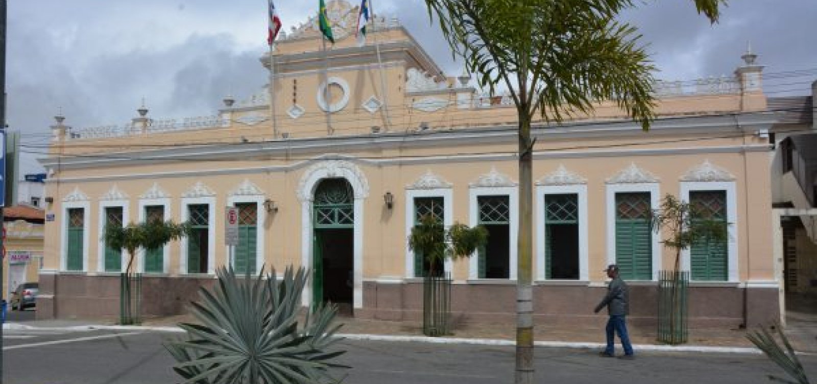 [Prefeitura de Vitória da Conquista cancela festa de São João]