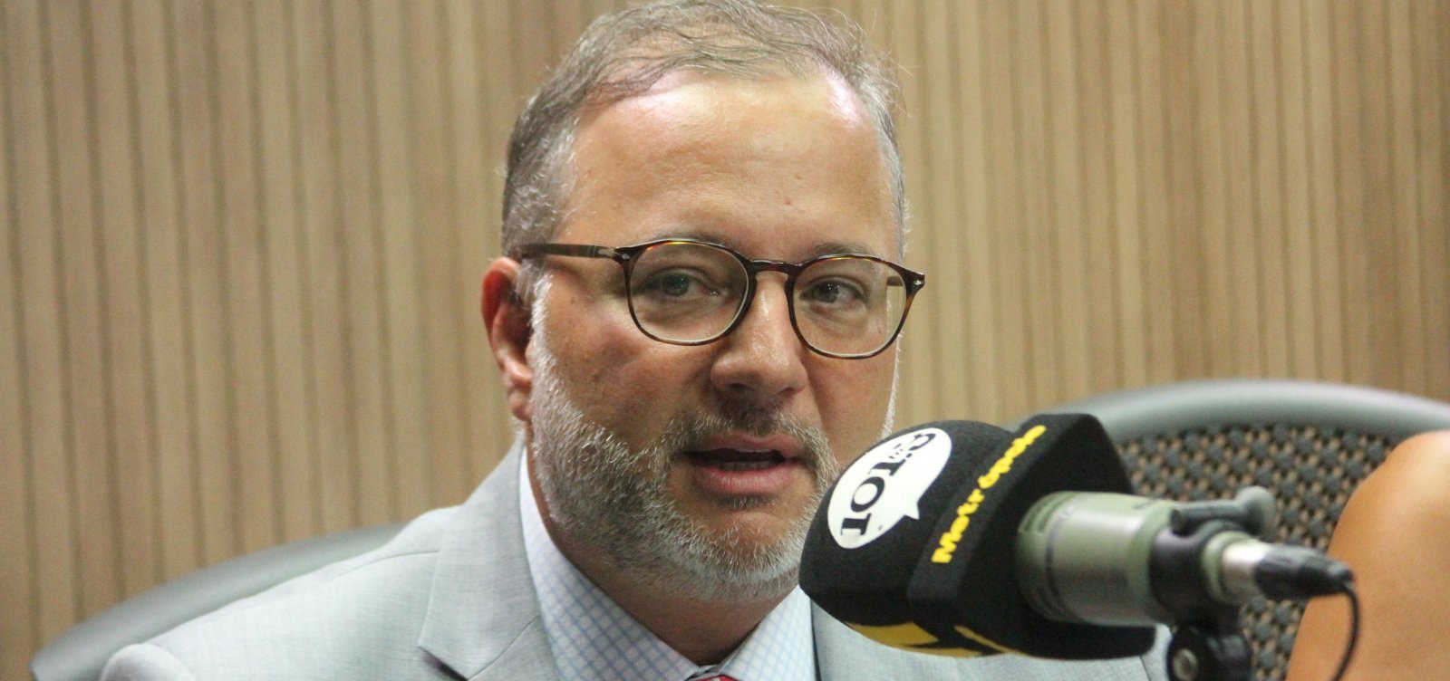 [‘Vamos falar de centenas de casos por dia’, diz Secretário de Saúde da Bahia sobre coronavírus nas favelas]
