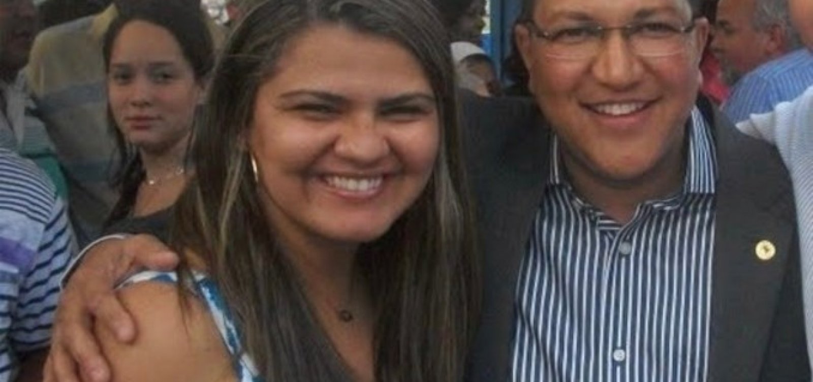 [Mulher de ex-deputado Augusto Castro é internada às pressas em Itabuna]