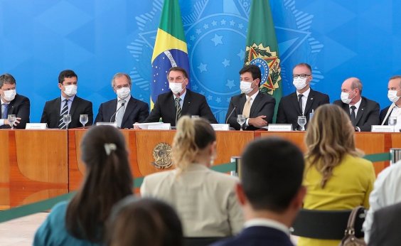 [Bolsonaro convoca Osmar Terra para reunião de ministros sem presença de Mandetta]