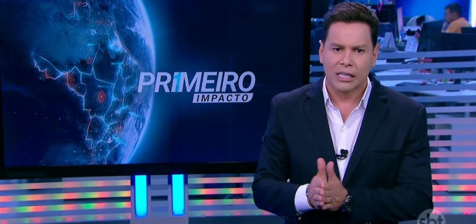 [Jornalistas pedem demissão de Marcão do Povo do SBT]