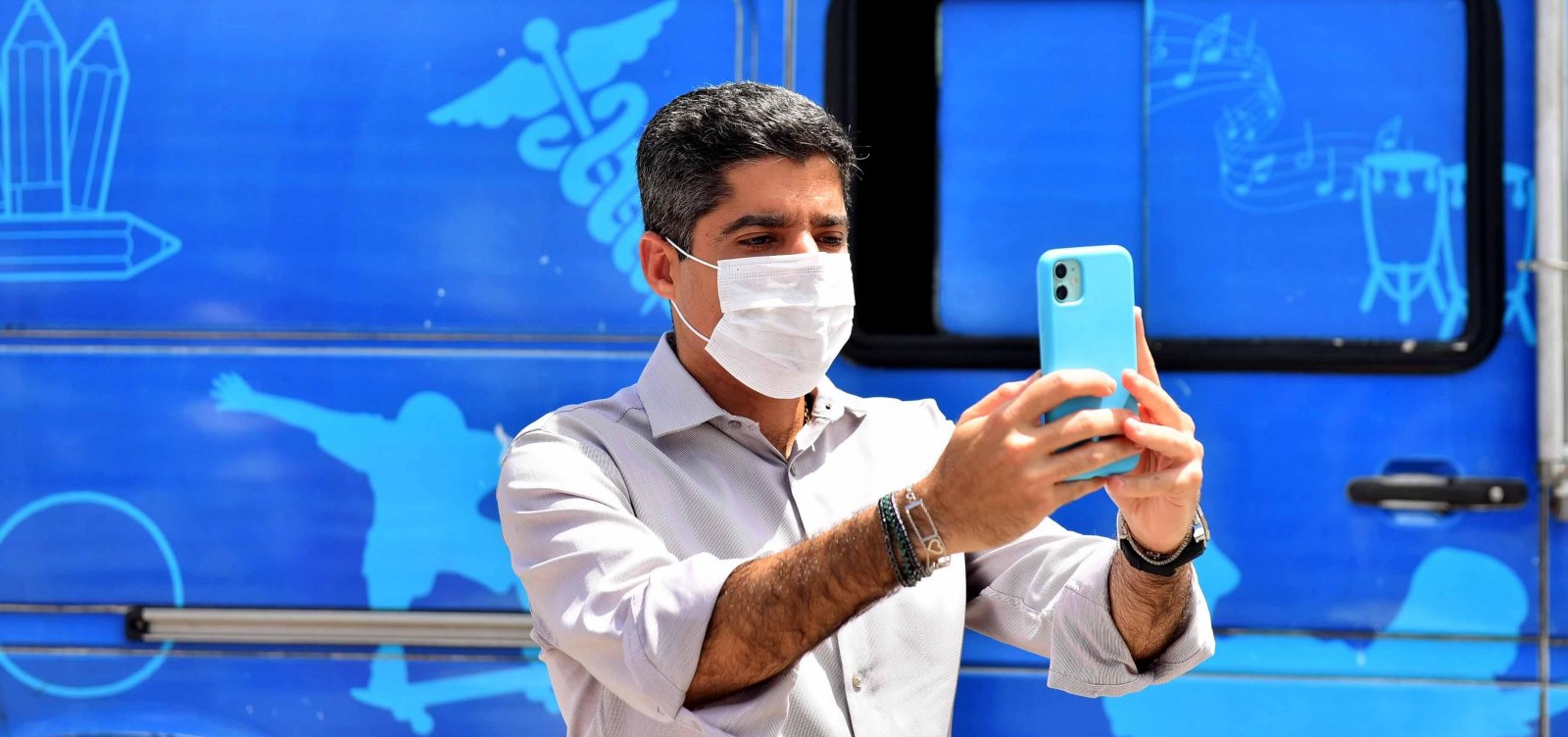 [Prefeito prorroga decretos de quarentena at&eacute; 4 de maio em Salvador]