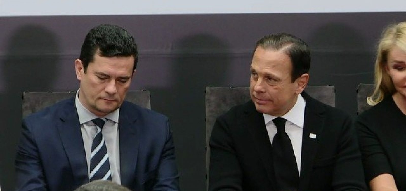 ['Lamento que país tenha que combater dois vírus', diz Doria sobre Bolsonaro]