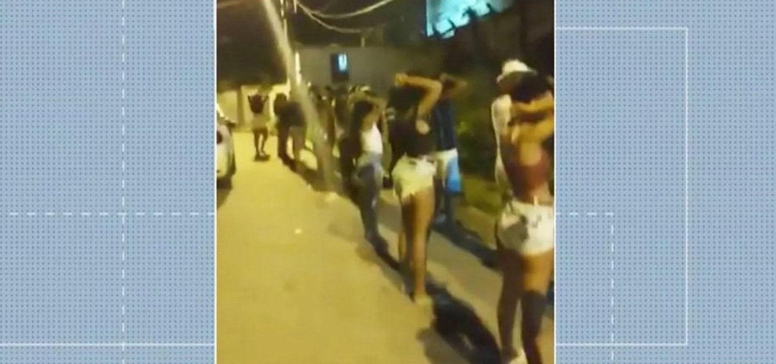 [Durante pandemia da Covid-19, polícia flagra festa com mais de 100 pessoas em Lauro de Freitas]