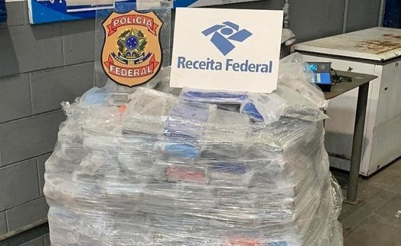 [550 kg de cocaína são apreendidos em meio a carga de uva no porto de Salvador]