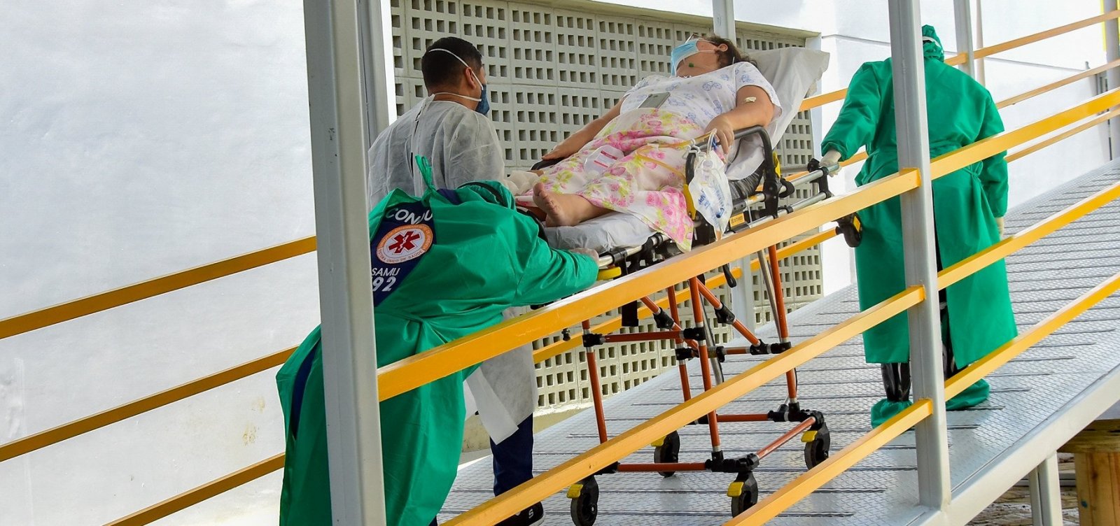 [Número de mortes por coronavírus na Bahia sobe para 295; 2.199 pacientes estão curados]
