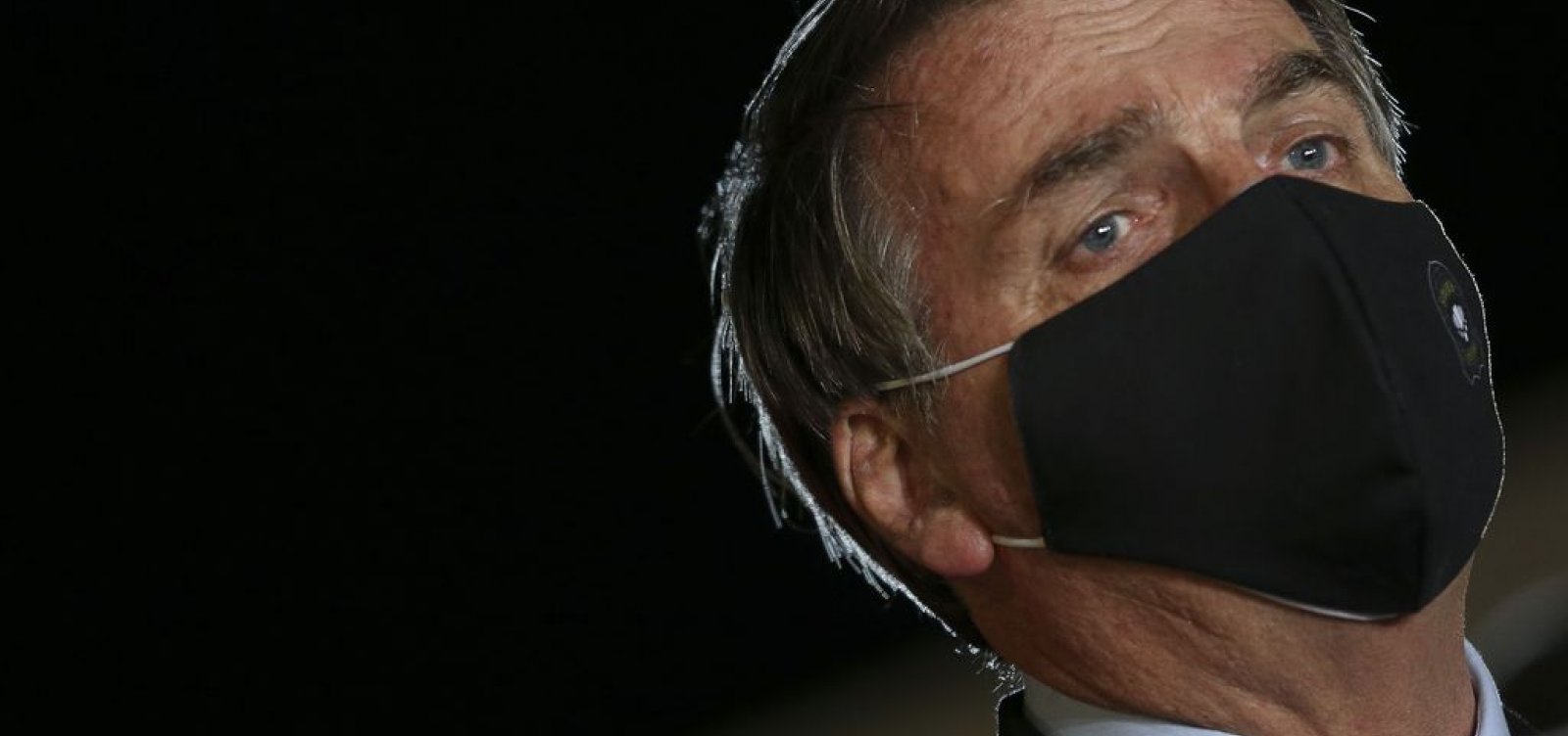 ['Nenhum ministro saiu por corrupção', diz Bolsonaro a apoiadores ]