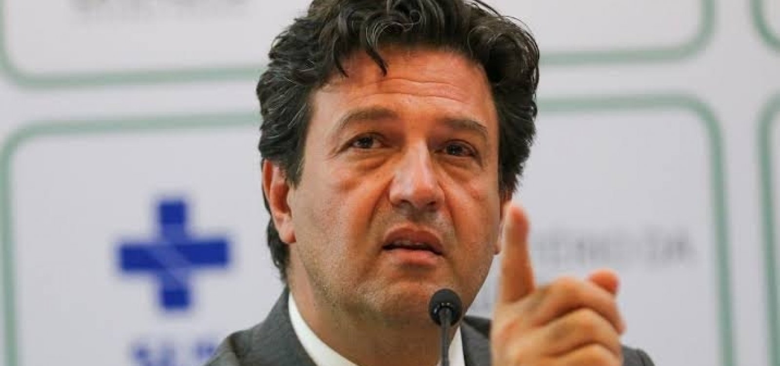 [Mandetta diz que vai colaborar com cidades do sul da Bahia após disparo no número de casos de Covid-19]