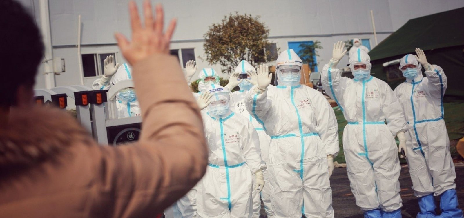 [Número de recuperados de coronavírus no mundo ultrapassa marca dos 2 milhões]