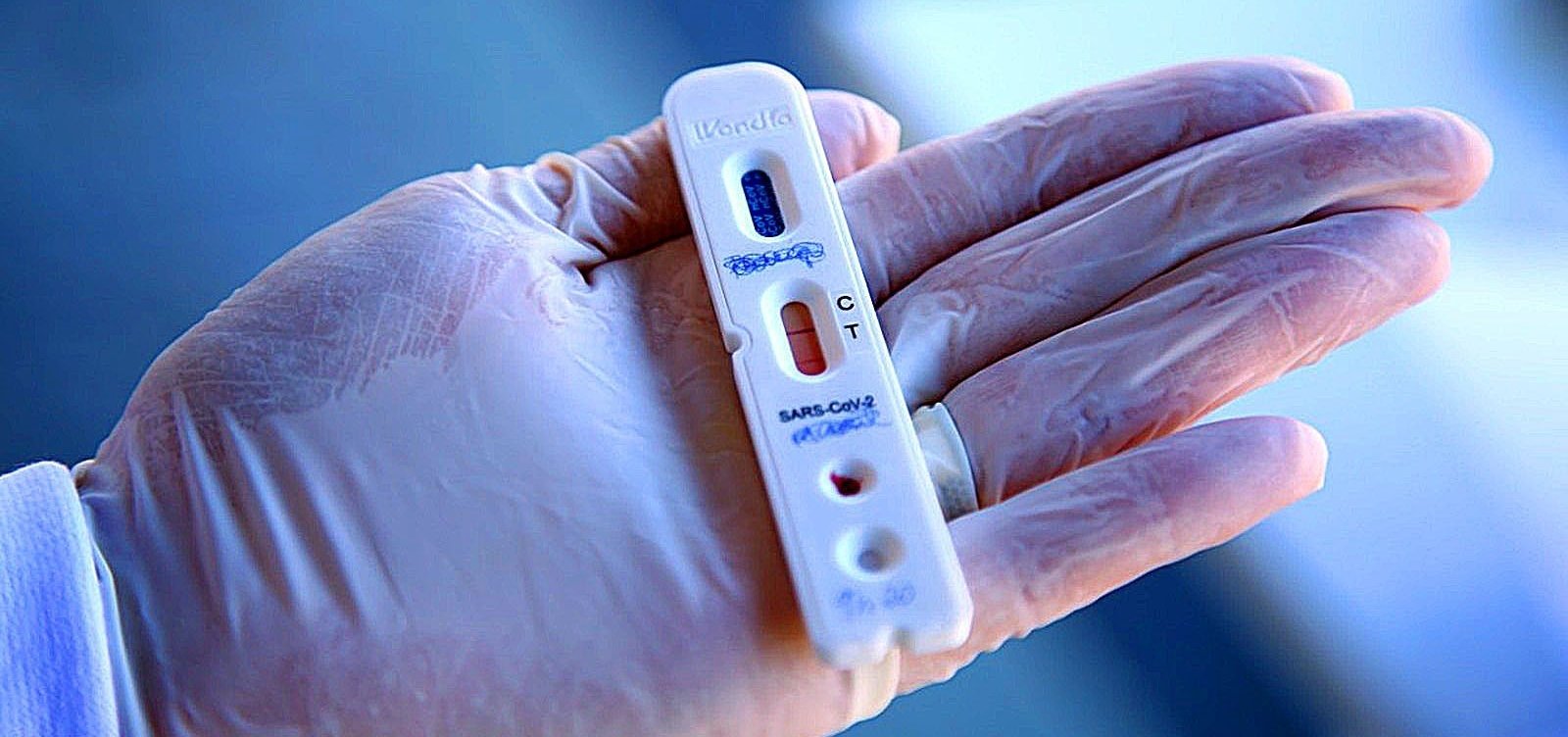 [Brasil confirma 500 mil casos de Covid-19 menos de 100 dias depois do 1° anúncio]