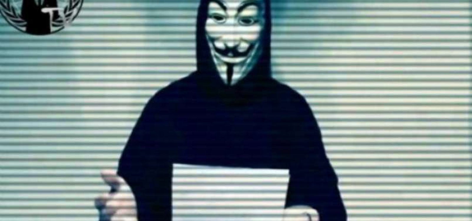[Grupo hacker Anonymous expõe dados de Bolsonaro, filhos e membros do governo]