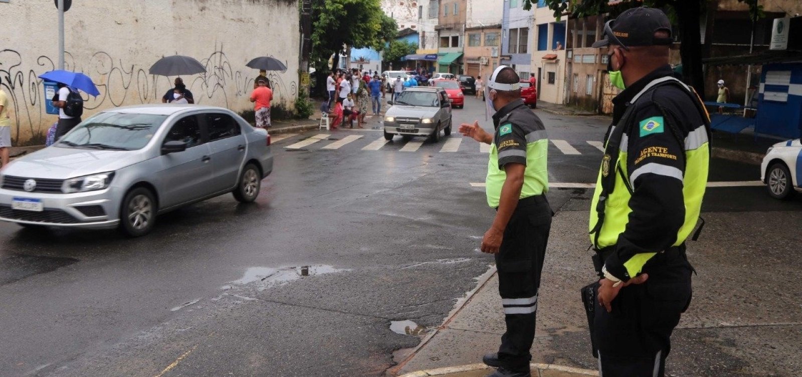 [ACM Neto prorroga medidas restritivas em Pernambués por mais sete dias]