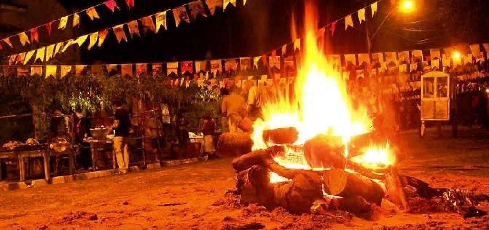 [Covid-19: MP-BA recomenda que municípios proíbam fogueiras e queima de fogos de artifício]