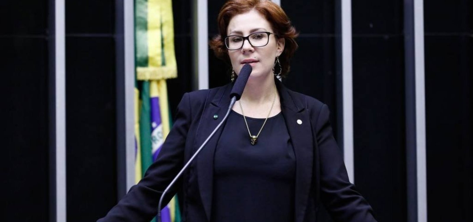 [Deputados usam verba de gabinete para faturar com YouTube]