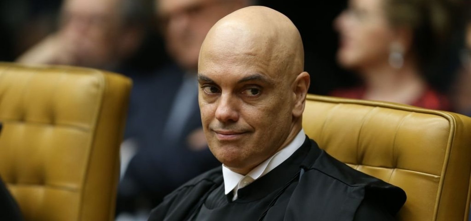 [Moraes permite que PF acesse investigação do Facebook que removeu contas de bolsonaristas]