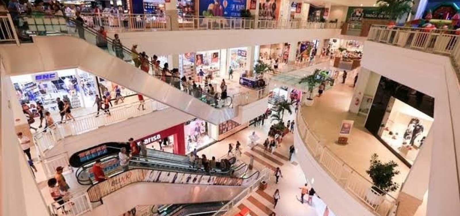[ACM Neto recua e diz que lojistas de shoppings só serão testados se houver sintomas]
