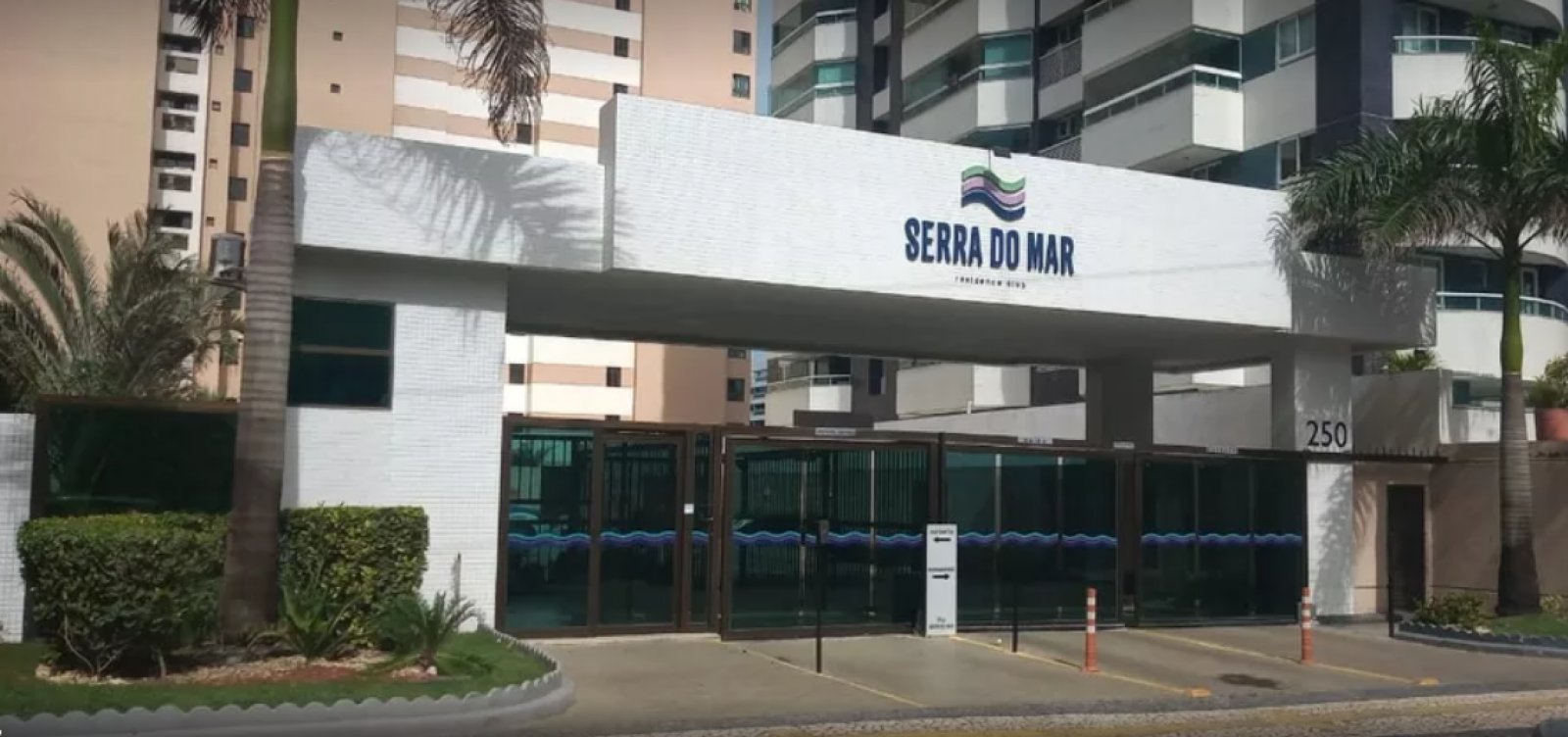 [Médica que caiu de prédio em Salvador está internada em estado grave]