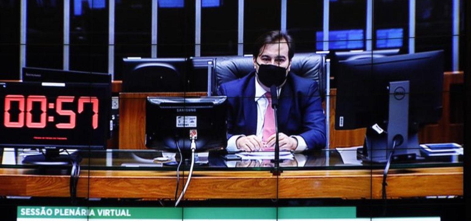 [Deputados aprovam PEC do novo Fundeb em 1º turno, com repasse maior da União]