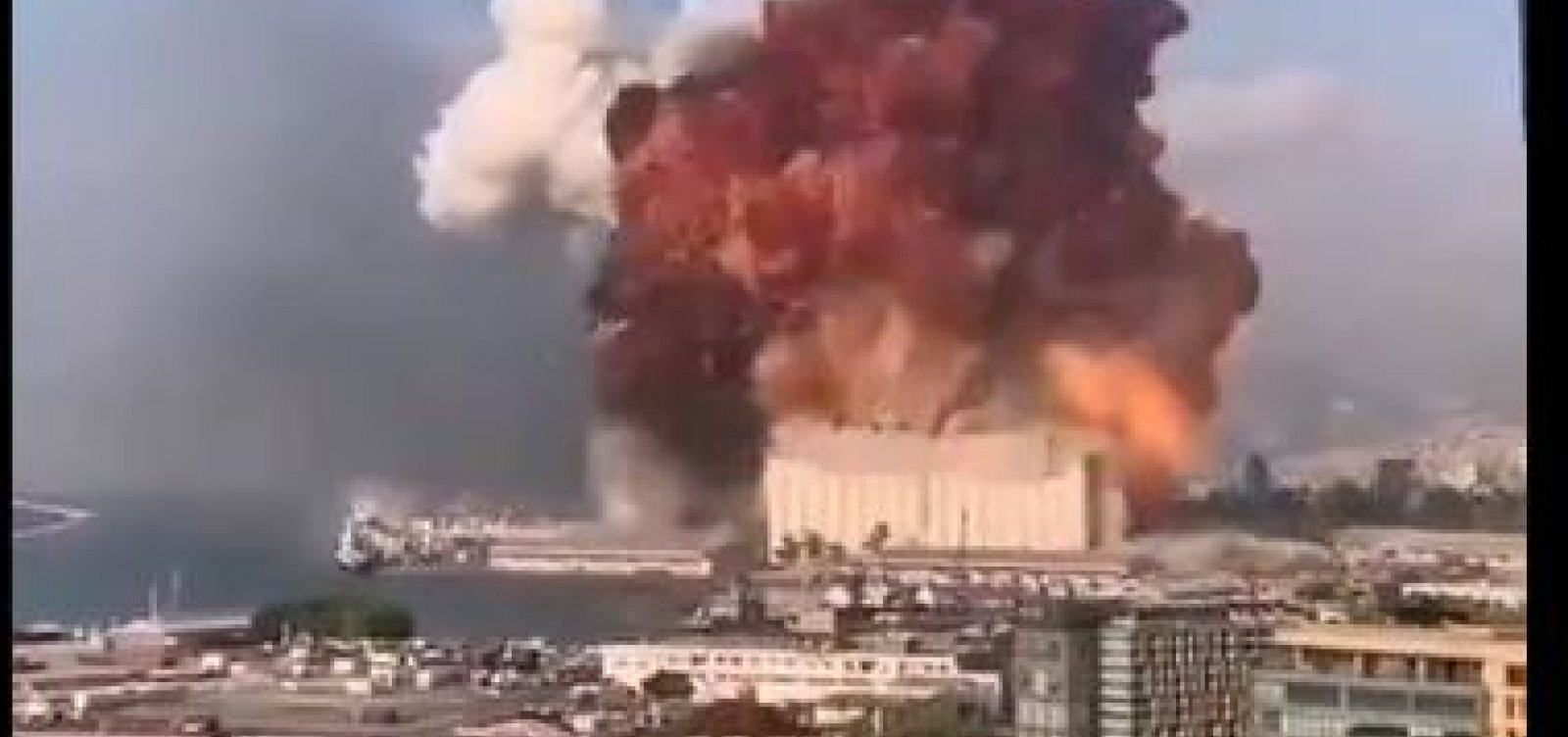 [Explosão de grandes proporções atinge Beirute, capital do Líbano; veja vídeo]