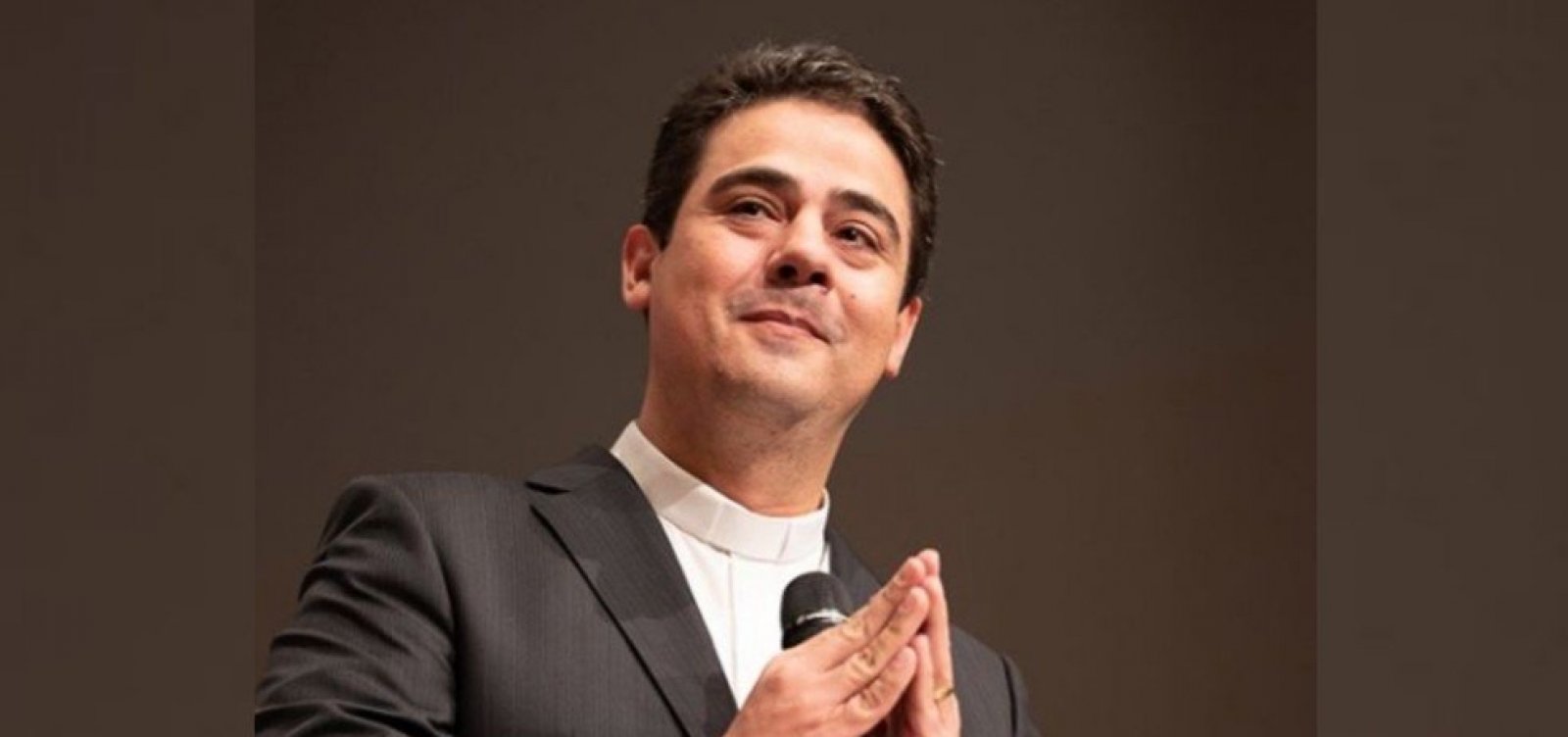 [Padre Robson e Afipe usavam 'laranjas' para desviar verbas oriundas de doações de fiéis, diz MP]