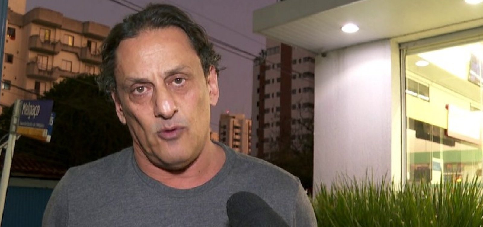 [Wassef diz agenciar advogado para Bolsonaro no STF e chama ministros da Corte de ‘bandidos’; ouça]