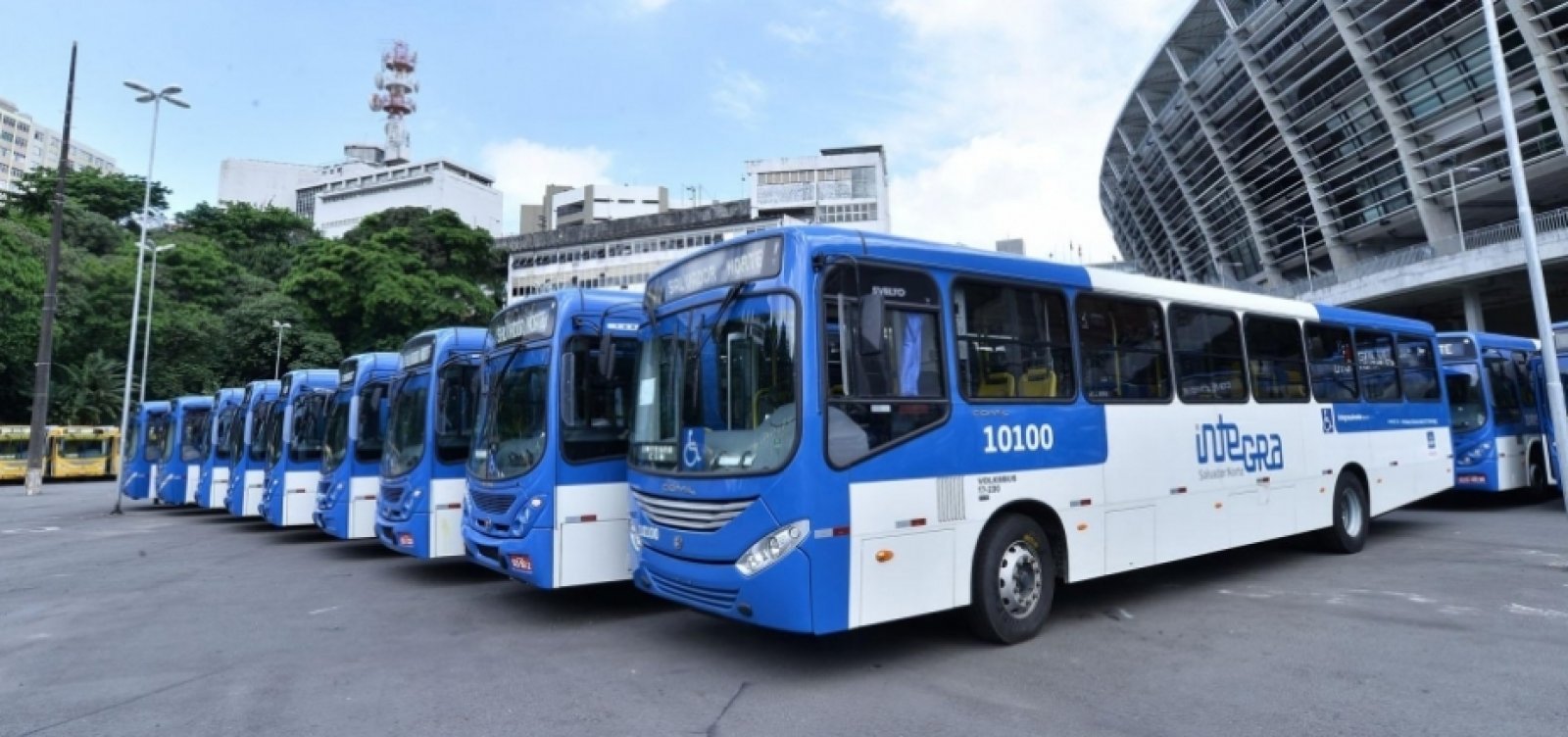 [Salvador tem menos roubos a ônibus pelo quarto mês consecutivo]