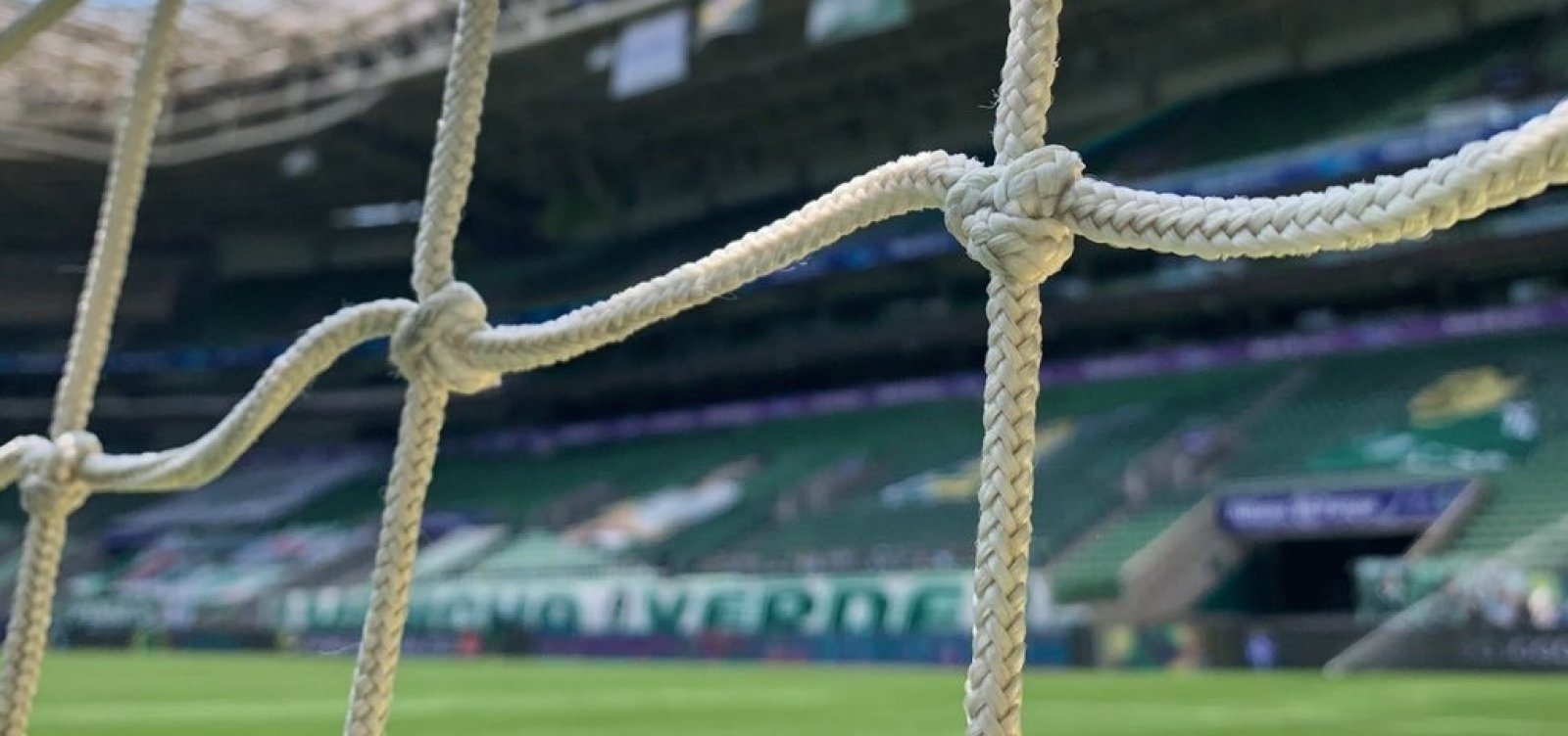 [Justiça acata pedido da CBF e libera partida entre Palmeiras e Flamengo]