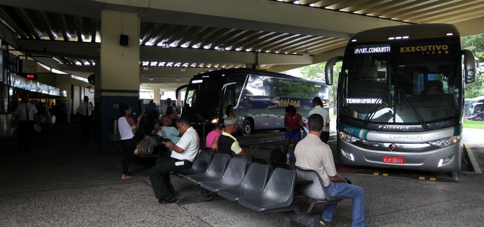 [Rodovi&aacute;rias voltam a funcionar em toda a Bahia nesta segunda]