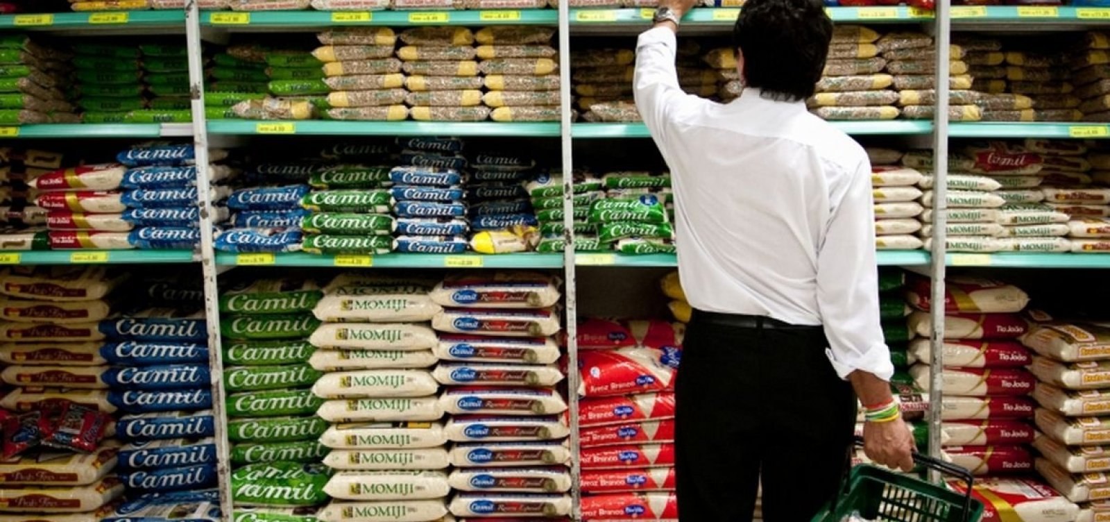 [Preços de alimentos básicos sobe em 17 capitais no mês de setembro; Salvador teve uma das maiores altas]