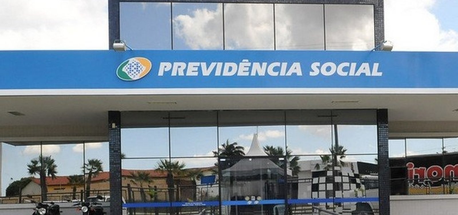 [Prova de vida do INSS permanece suspensa até fim de novembro ]