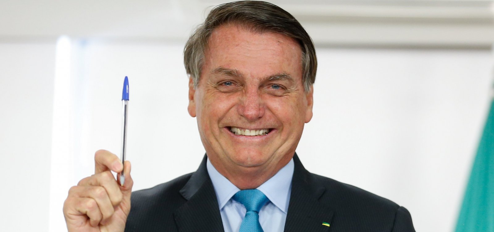 [Governo Bolsonaro quer acabar com aumento real de piso salarial de professor]