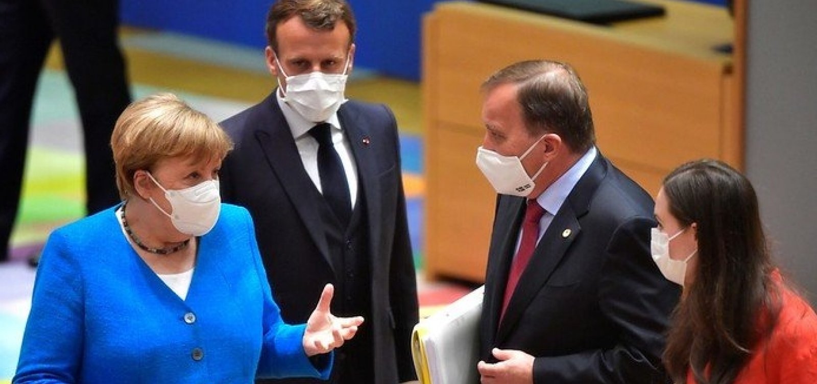 [Alemanha e França anunciam lockdown parcial para conter segunda onda da pandemia ]