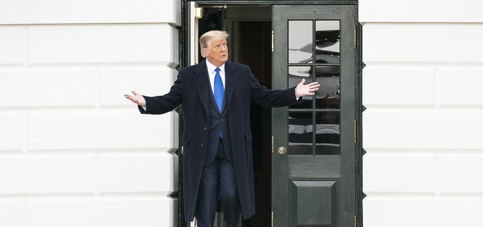 [Trump planeja declarar vit&oacute;ria na noite da elei&ccedil;&atilde;o e abrir contesta&ccedil;&atilde;o de votos depois]