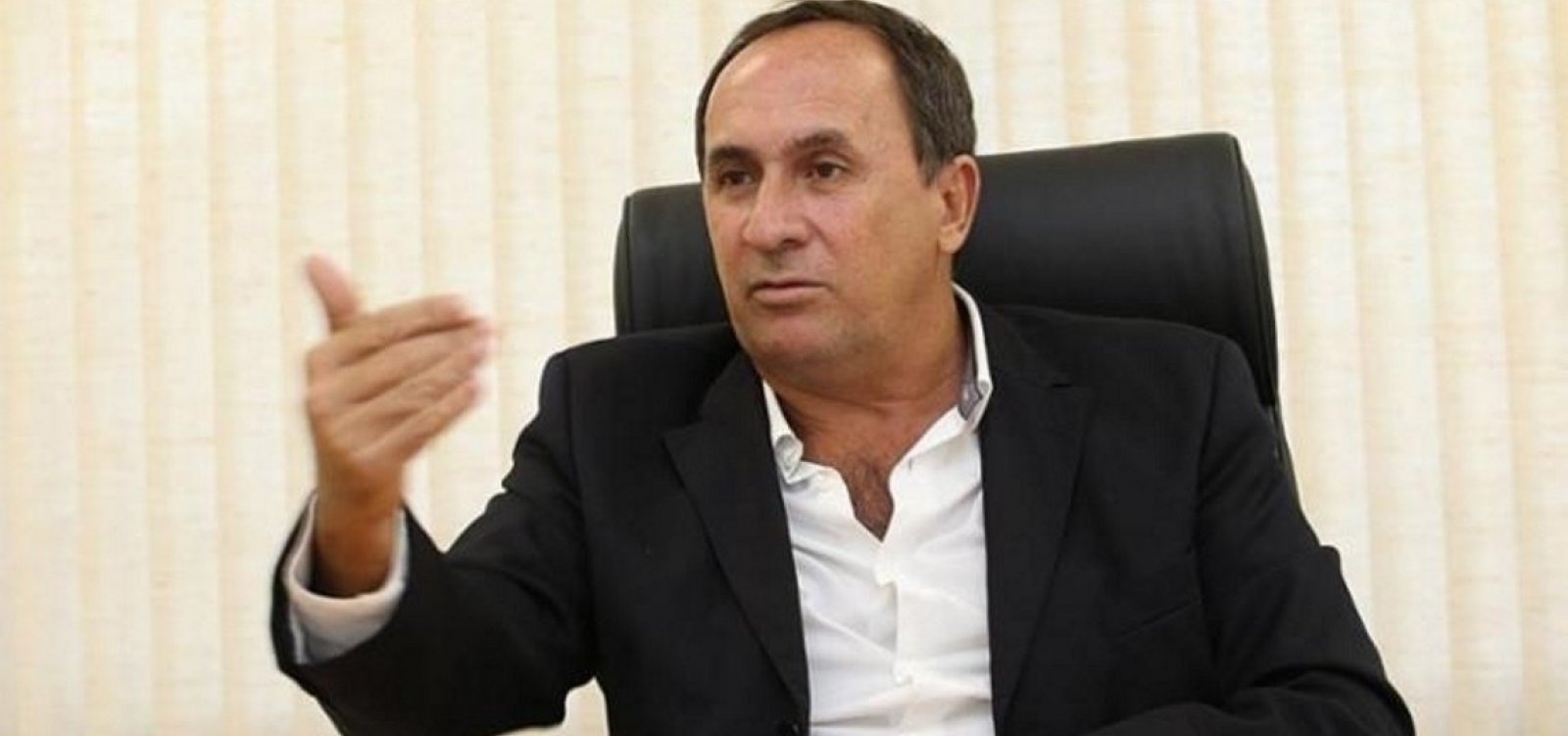 [Jo&atilde;o Gualberto (PSDB) &eacute; eleito em Mata de S&atilde;o Jo&atilde;o ]